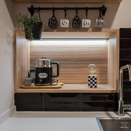 Barrenkale By People * בילבאו